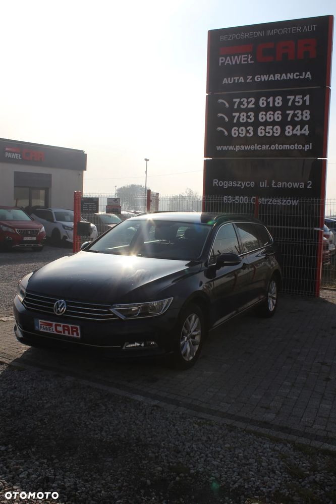 Volkswagen Passat Variant 1.6 TDI SCR DSG Comfortline - 4