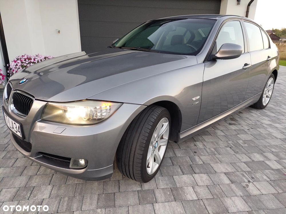BMW Seria 3 320d xDrive DPF - 9