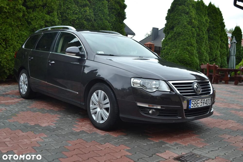 Volkswagen Passat Variant 2.0 TDI Highline - 2