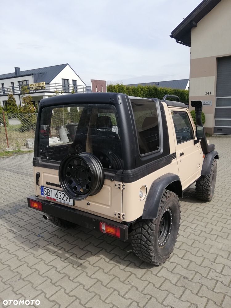 Suzuki Samurai 1987 photo 5