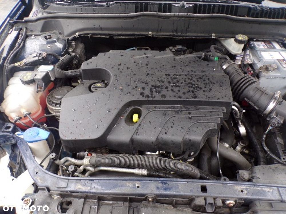 Części - Ford Mondeo MK5 2.0 TDCI 150 KM 5D HB 16R - 5