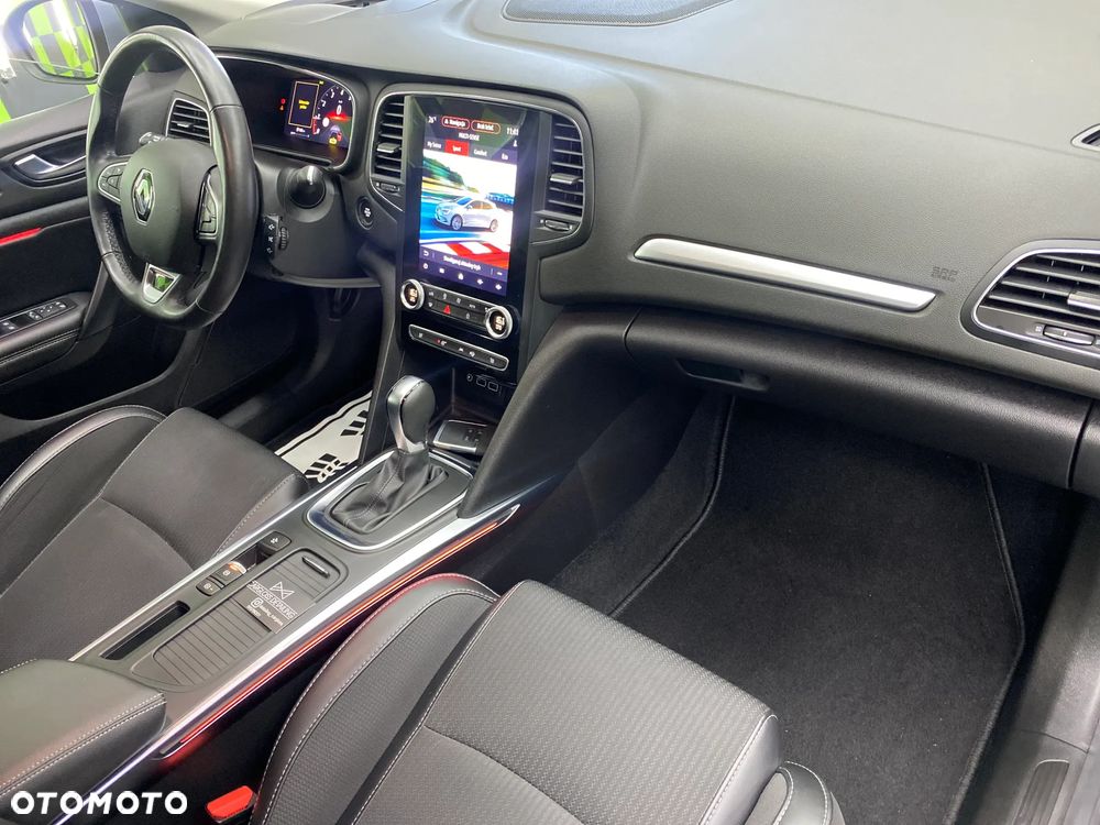 Renault Megane TCe 140 GPF EDC INTENS - 23