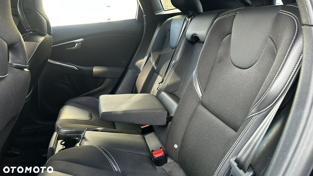 Volvo V40 - 14