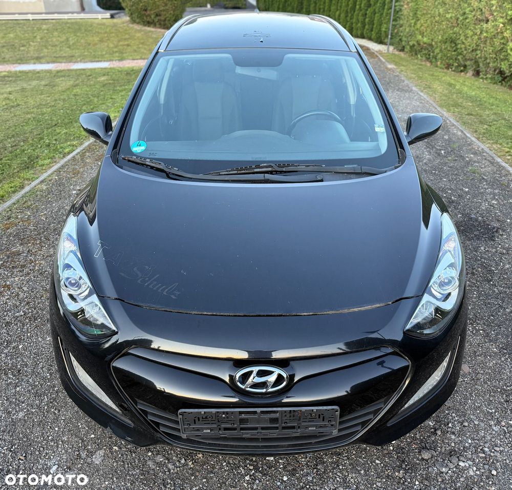 Hyundai i30 1.6 CRDi BlueDrive Classic + - 7