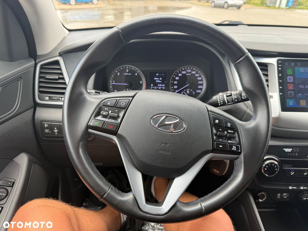 Hyundai Tucson blue 1.7 CRDi 2WD Style - 26