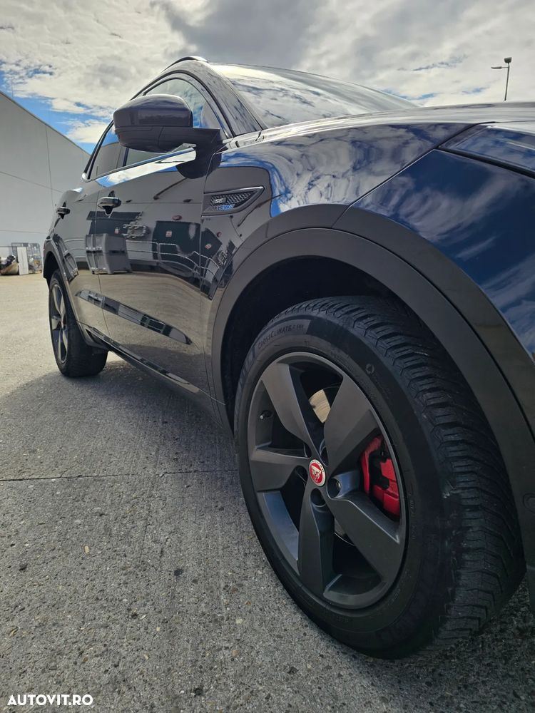 Jaguar E-Pace P250 AWD R-Dynamic Black - 6