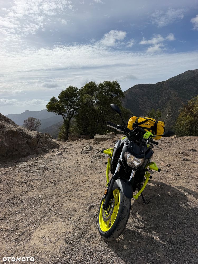 Yamaha MT - 8