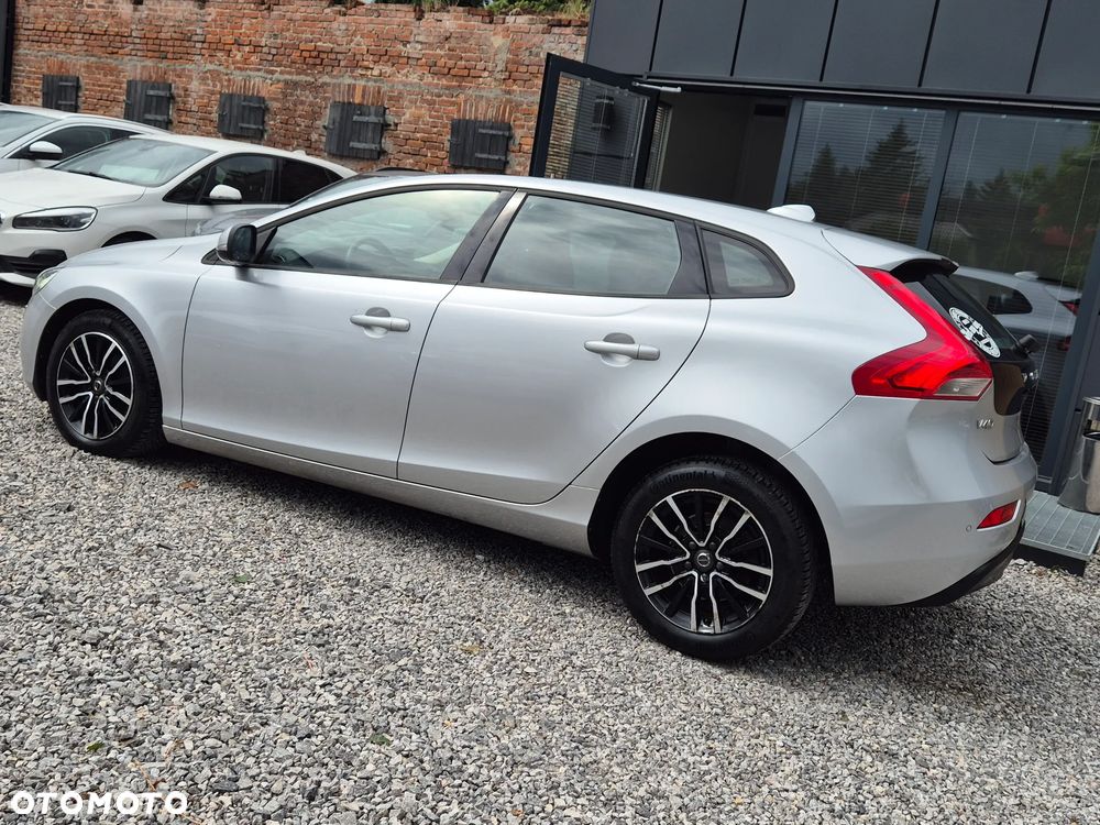 Volvo V40 D2 Drive-E SCR Dynamic Edition - 9