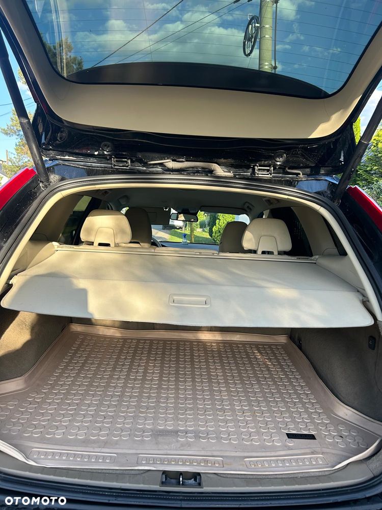 Volvo XC 60 D4 Momentum - 6
