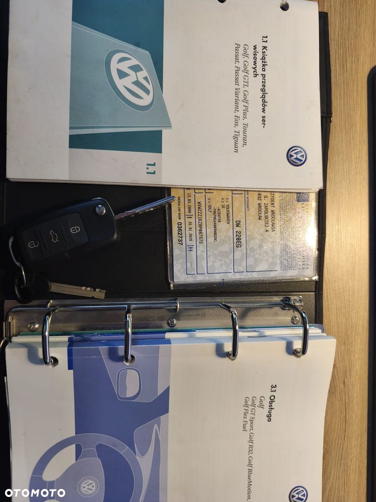 Volkswagen Golf - 14