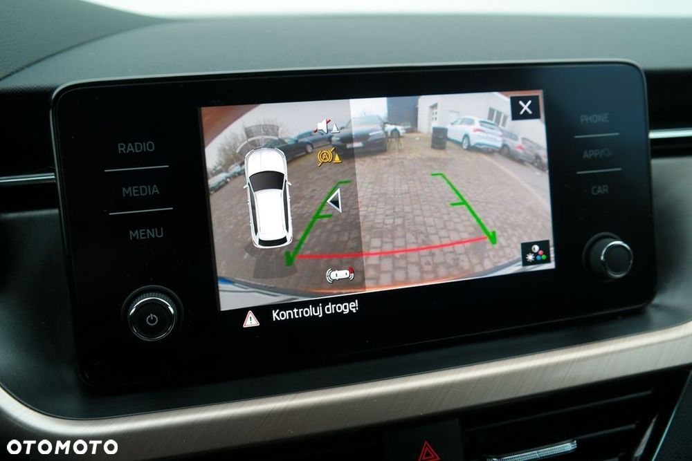 Skoda Kamiq 1.0 TSI Style - 28