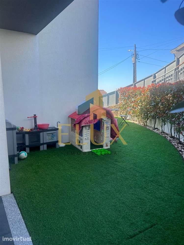 Moradia Geminada T3 Venda em Lustosa e Barrosas (Santo Estêvão),Lousad - Grande imagem: 3/21