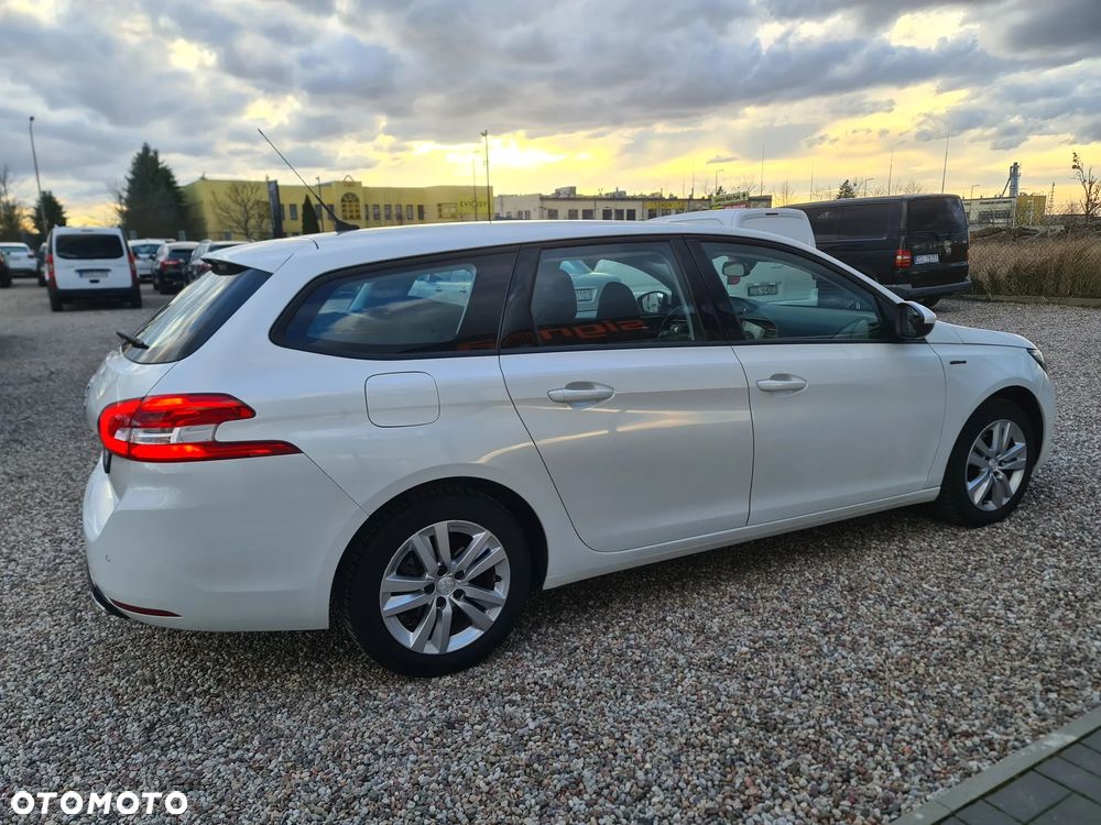 Peugeot 308 SW 1.5 BlueHDi GT Pack S&S EAT8 - 14