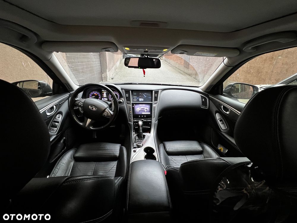 Infiniti Q50 Q50S Hybrid Sport AWD - 10