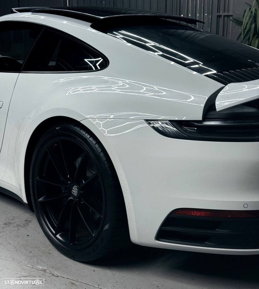 Porsche 911 (992) Carrera PDK - 15