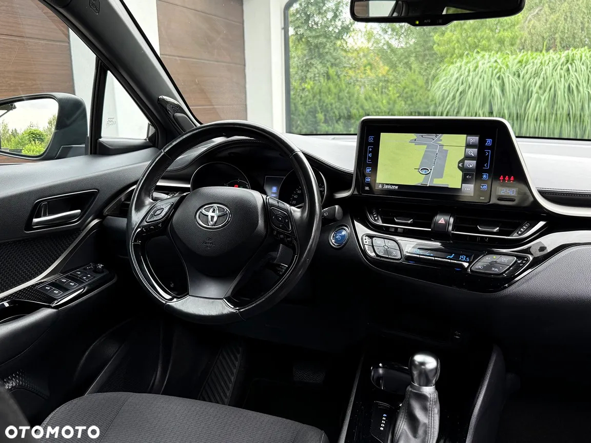 Toyota C-HR - 28