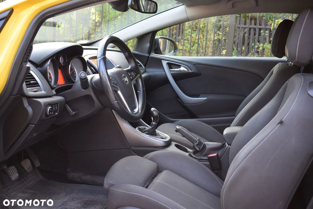 Opel Astra - 11