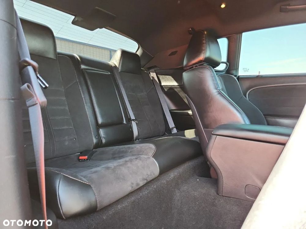 Dodge Challenger Automatik R/T Plus - 10