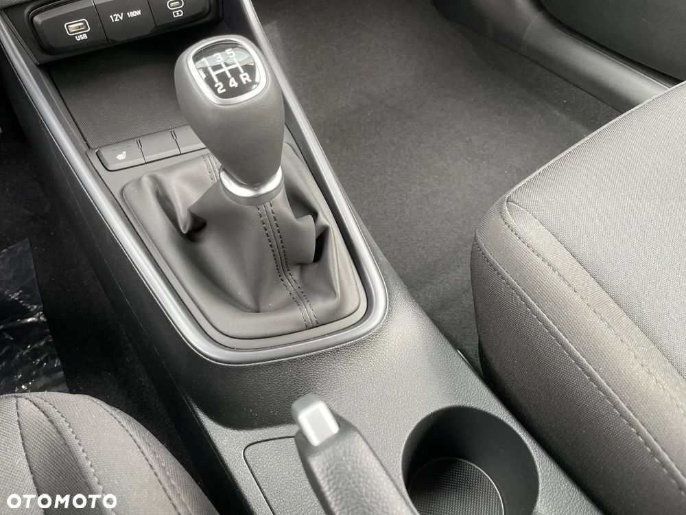 Hyundai i20 1.0 T-GDi Modern DCT - 17