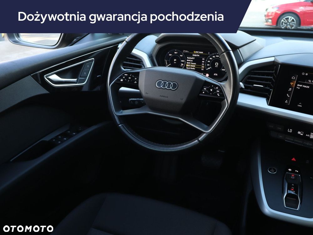 Audi Q4 e-tron - 9