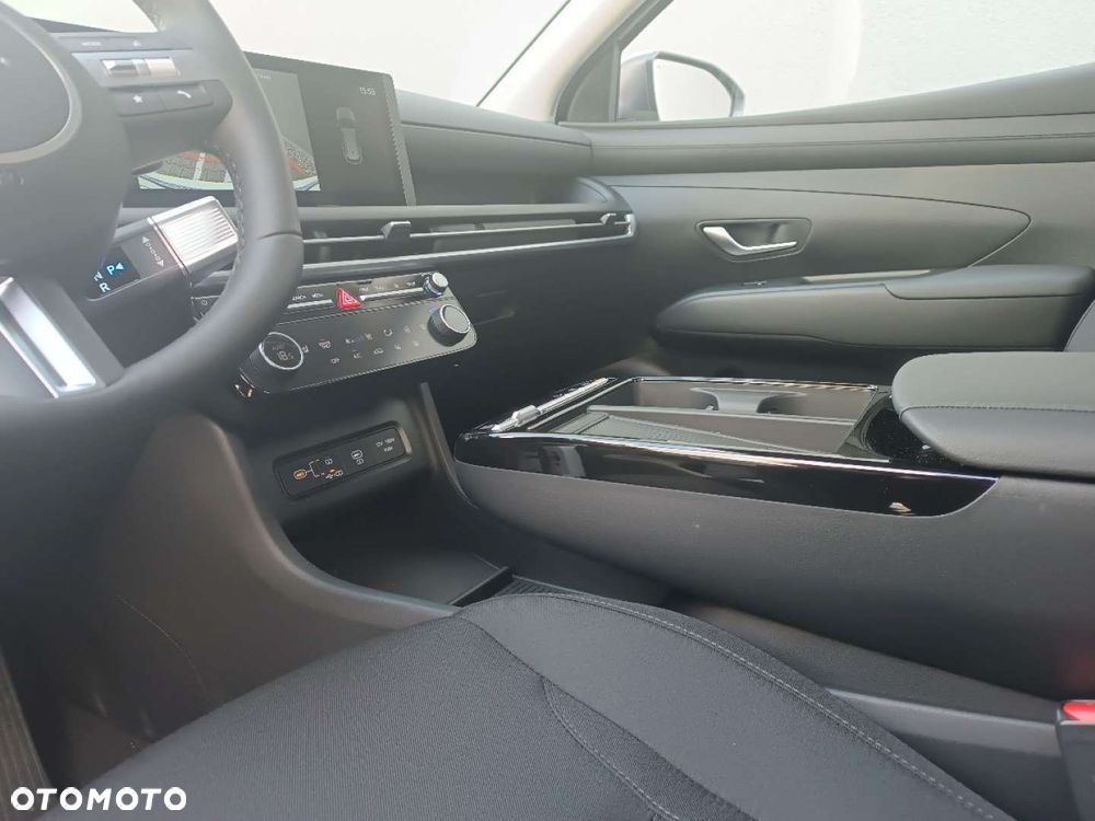 Hyundai Tucson 1.6 T-GDi HEV Smart 4WD - 14