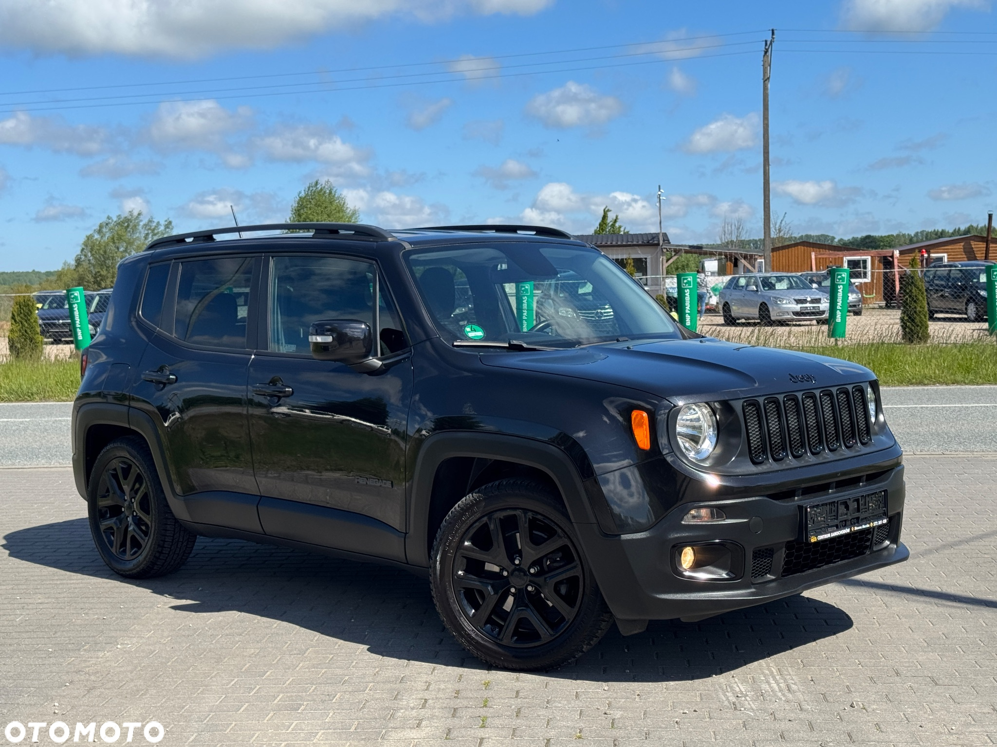 Jeep Renegade 1.6 E-torQ Longitude Adventure Edition - 3