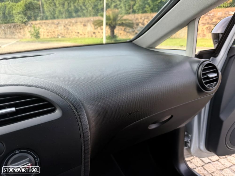 SEAT Leon 1.9 TDI DPF Sport Limited - 27