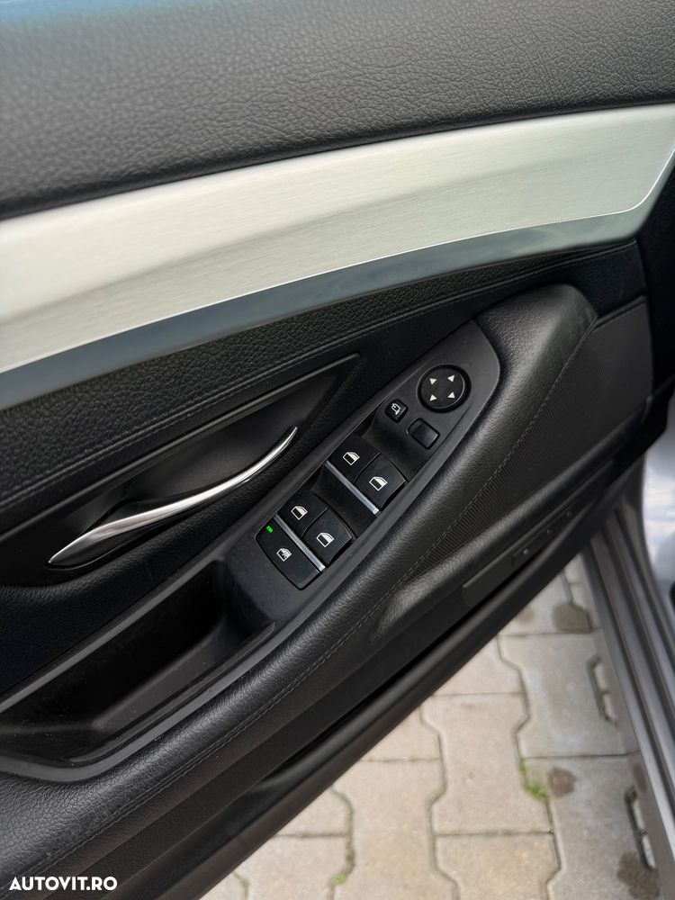 BMW Seria 5 520d Aut. - 10