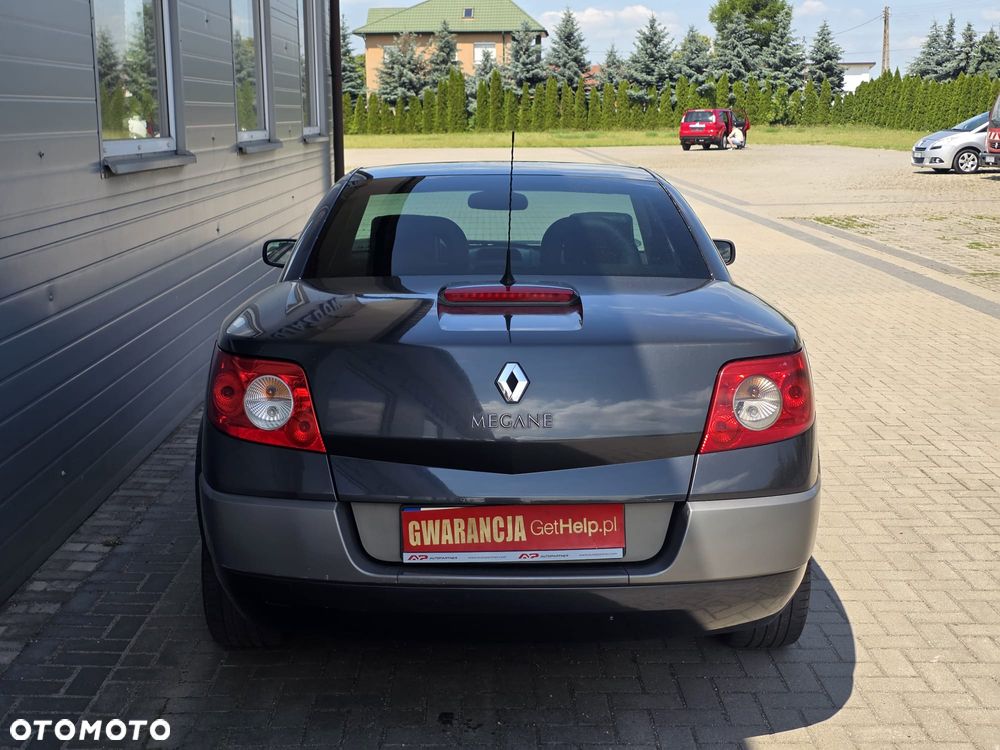 Renault Megane 2.0 16V Privilege - 17