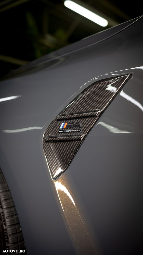 BMW M4 Competition M xDrive - 11