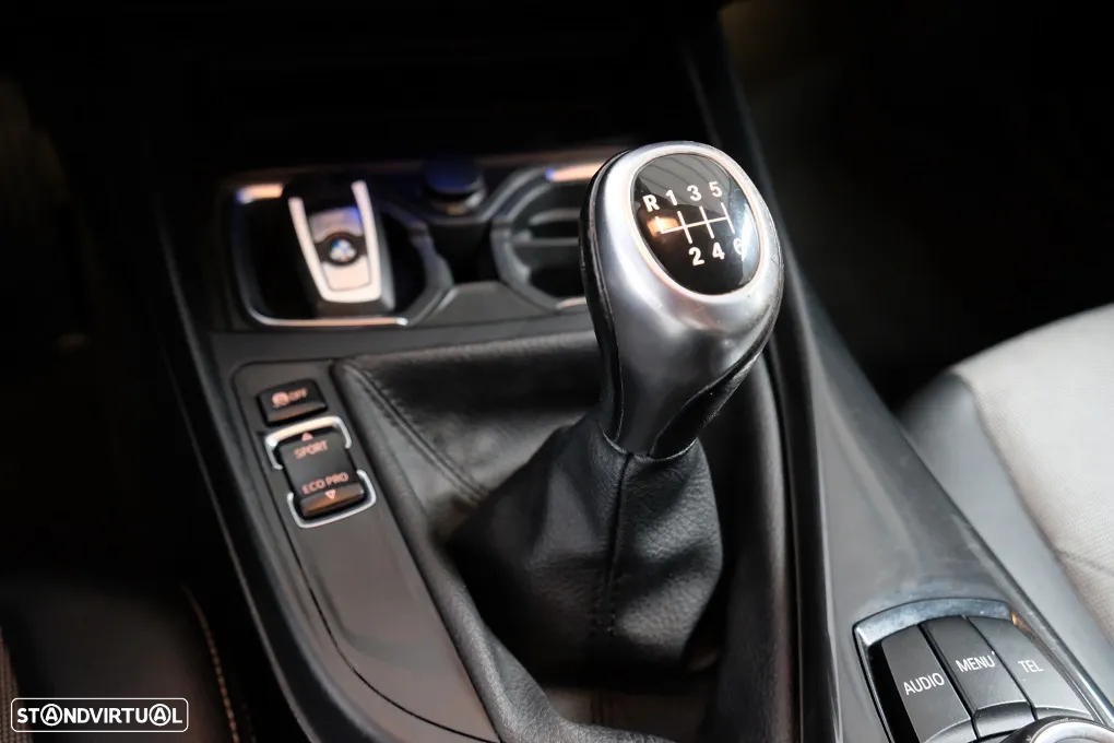 BMW 116 d EDynamics Line Urban - 14