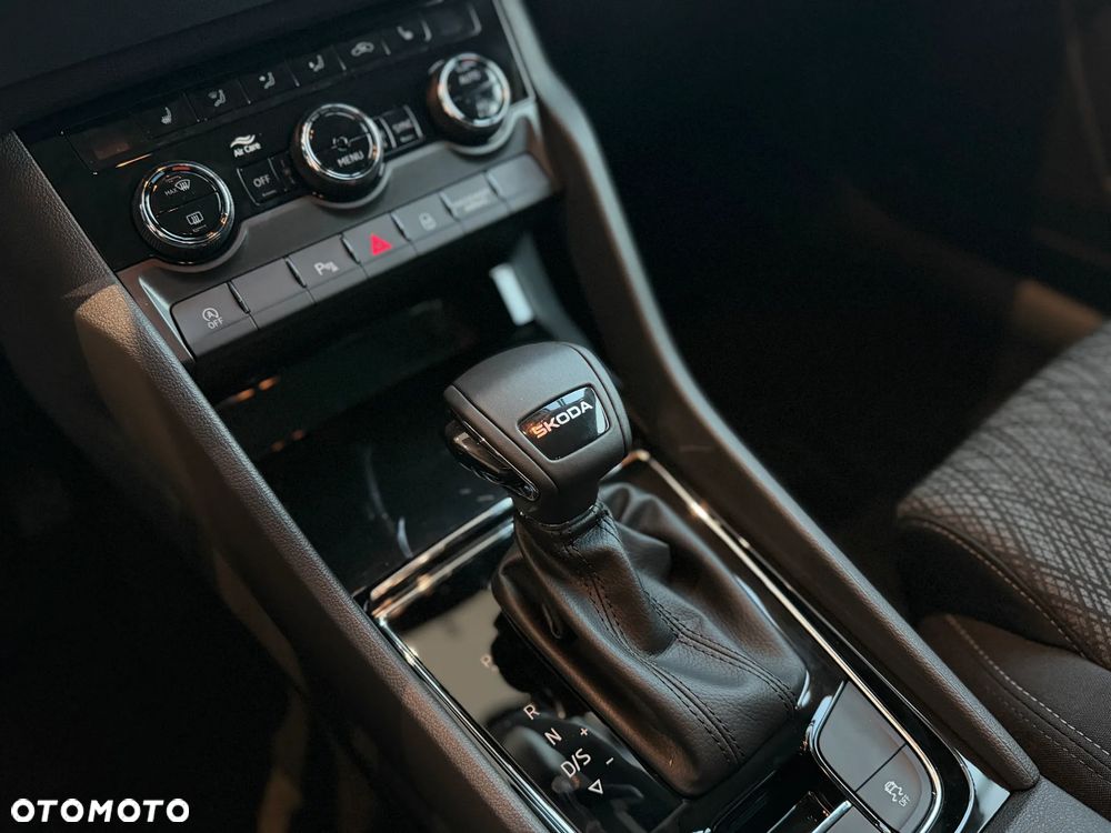 Skoda Karoq 1.5 TSI ACT Edition 130 DSG - 10