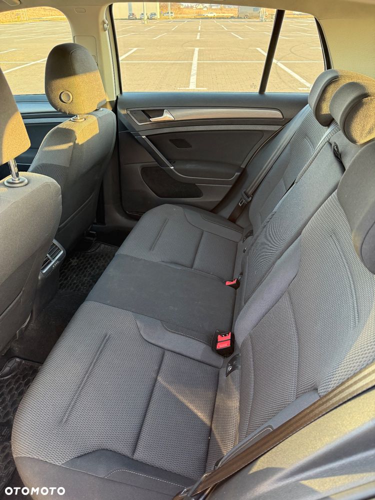 Volkswagen Golf 1.4 TSI BMT Comfortline - 19
