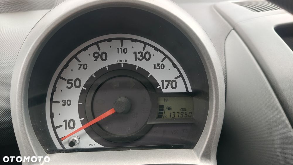 Toyota Aygo Cool - 35