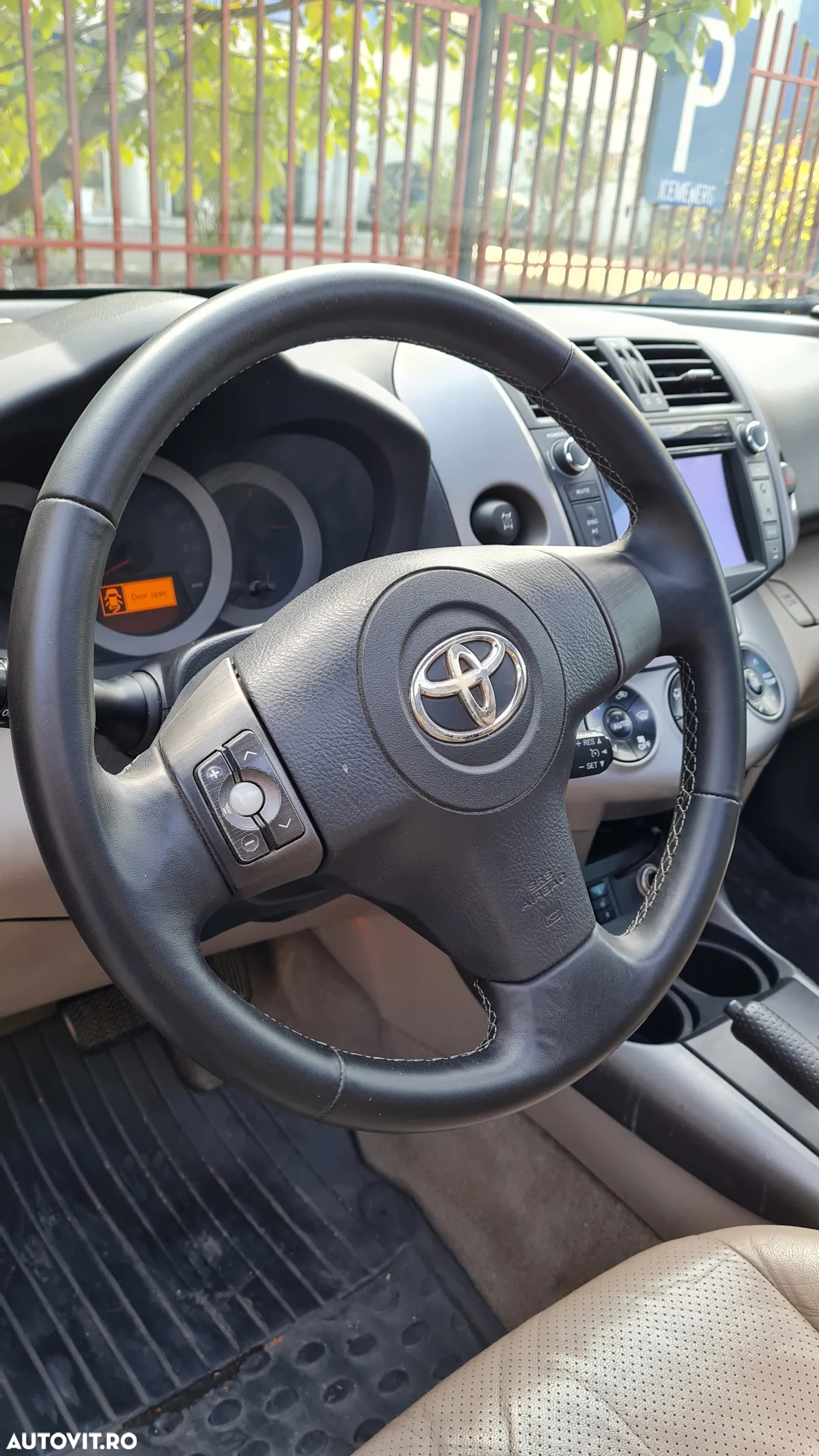 Toyota RAV4 2.0 Aut Executive - 14