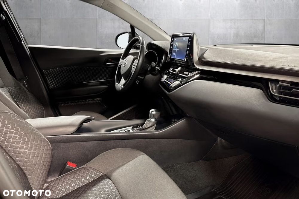 Toyota C-HR - 20