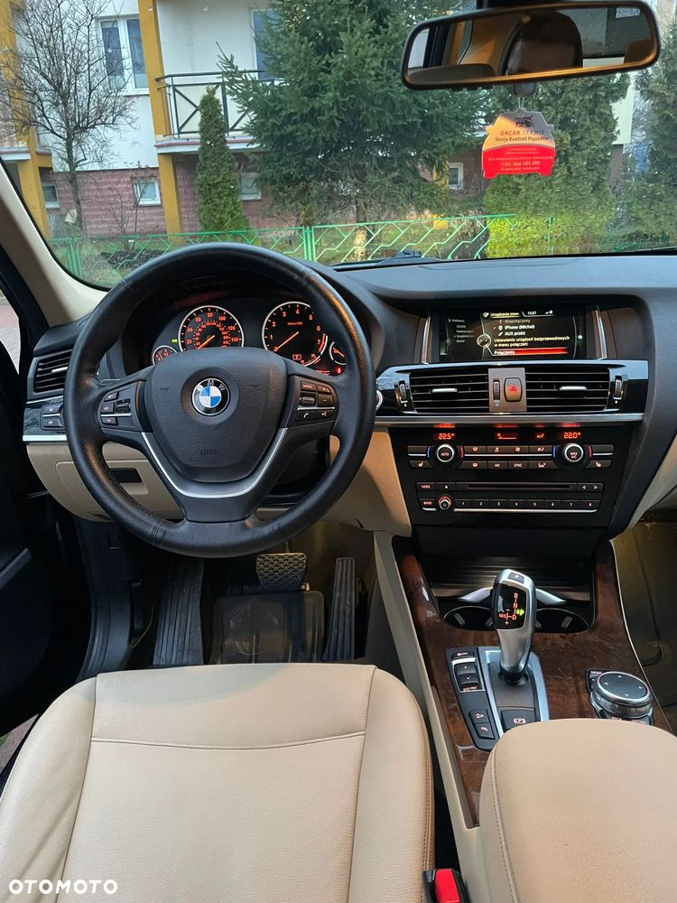 BMW X3 xDrive28i xLine - 9