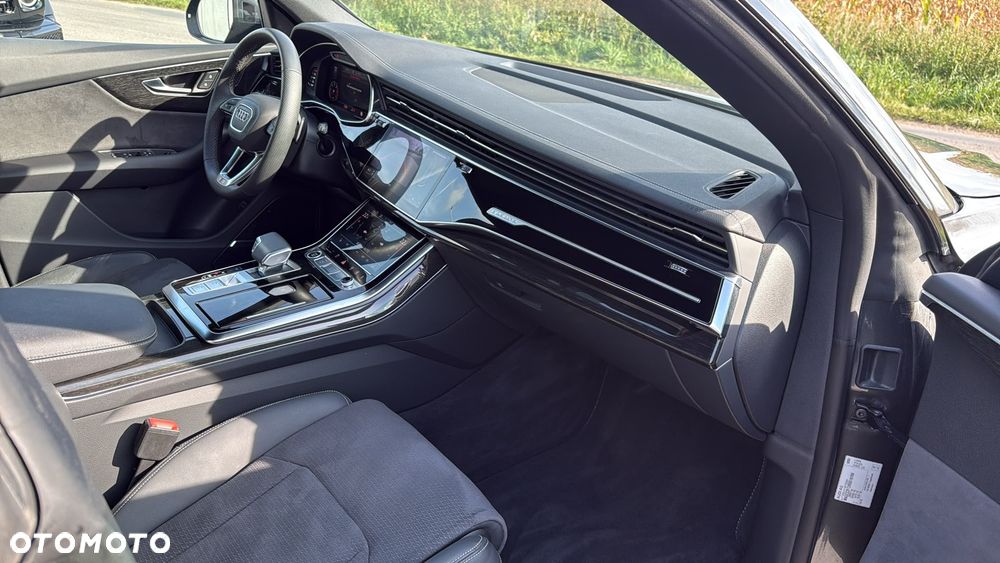 Audi Q8 50 TDI quattro tiptronic - 32