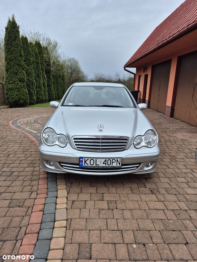 Mercedes-Benz Klasa C 180 Kompressor Classic - 2