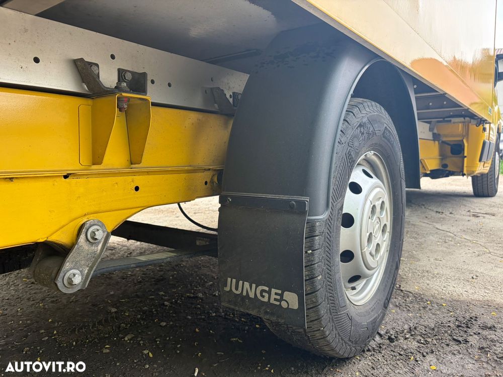 Opel Movano - 10