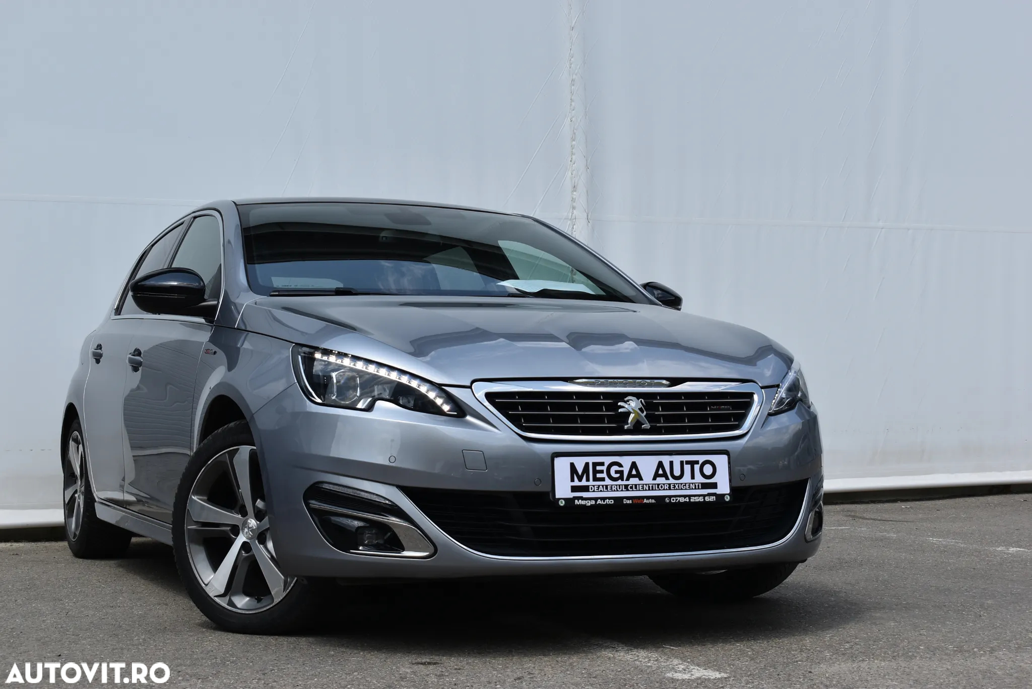 Peugeot 308 SW 1.2 L PureTech Turbo Allure Aut. - 6