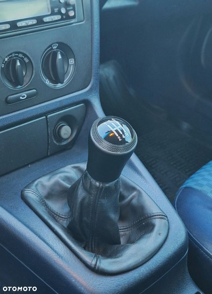 Audi A4 Limousine - 17