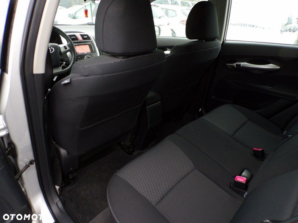 Toyota Auris - 24