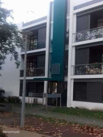 Vende-se T2 - Excelente oportunidade de investimento em Évora - Grande imagem: 2/12