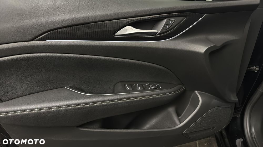 Opel Insignia 2.0 CDTI Business Elegance S&S - 11