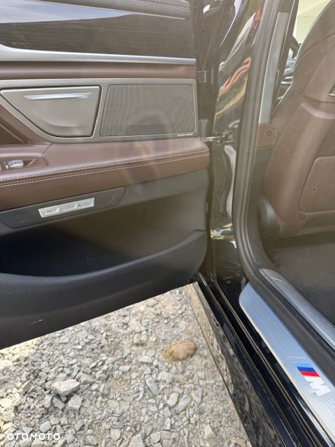 BMW Seria 7 740Ld xDrive - 17