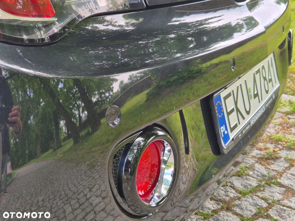 Opel Adam 1.2 White Link - 16