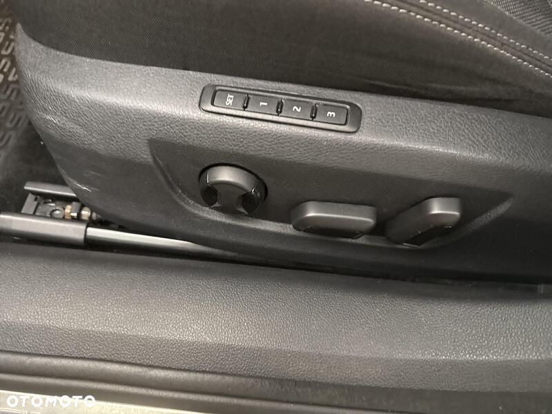 Skoda Superb 1.5 TSI Style DSG - 19