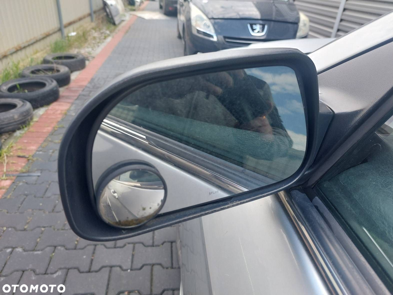 LUSTERKO LEWE ELEKTRYCZNE CHRYSLER PACIFICA I EU - 3