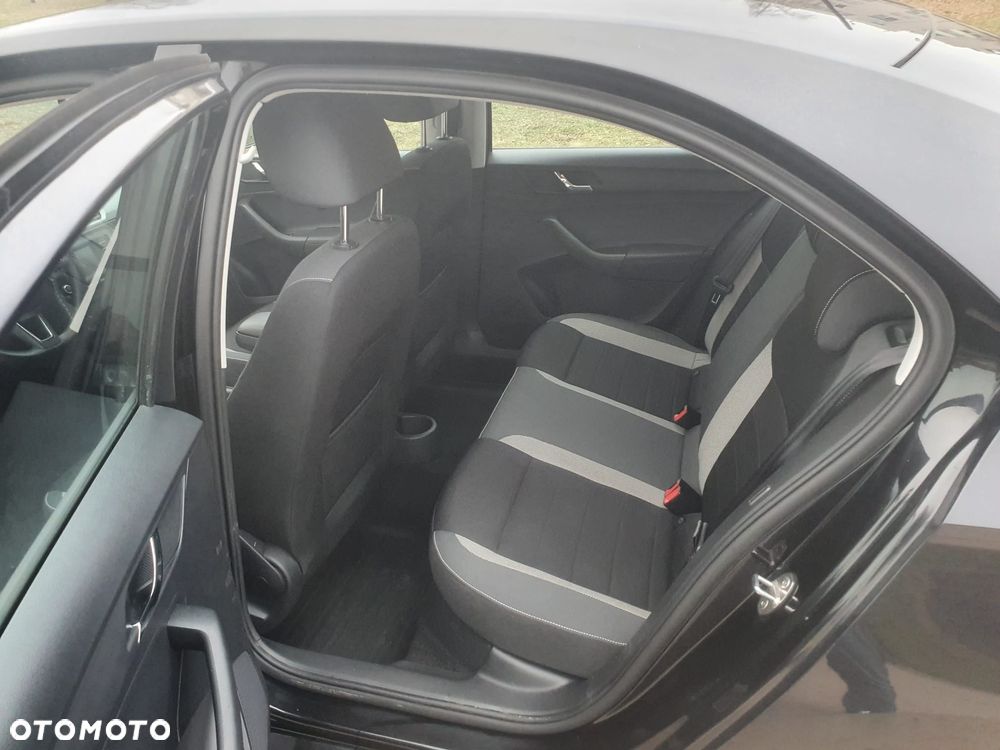 Skoda RAPID 1.2 TSI Ambition - 9